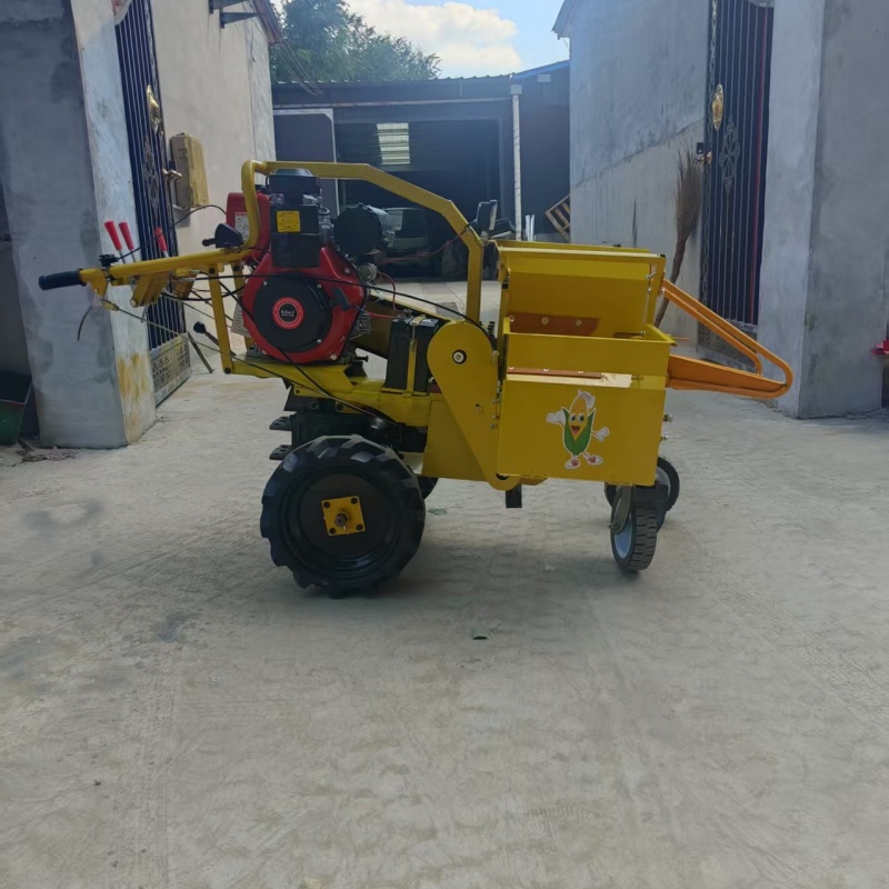 Недорогой мини-комбайн для убо – обзор и цена Combine Harvester Mini